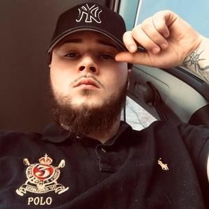 Meet your Posher, Eric